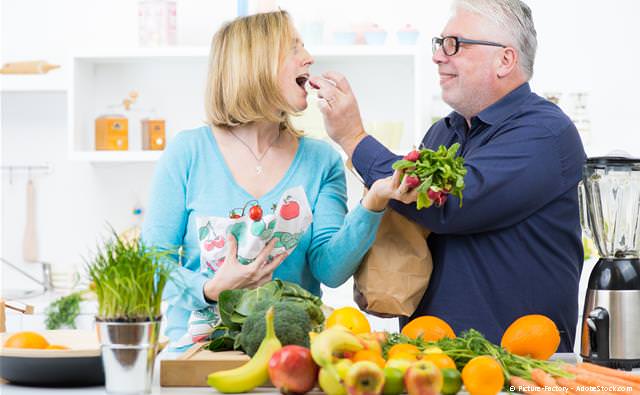 Gesunde Ernährung zur Vorbeugung gegen Parodontitis Gesunde Ernährung zur Vorbeugung gegen Parodontitis