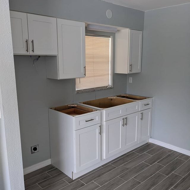 Kitchen Cabinet for Repair ─ Sarasota, FL ─ Falfas Cabinets & Stone LLC