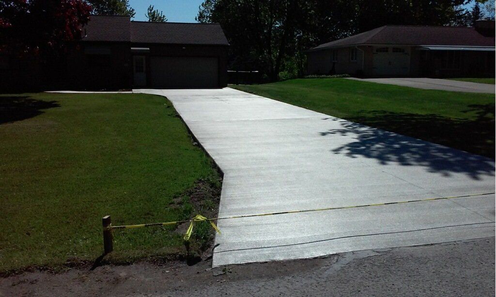 Concrete Repair — Beautiful Driveway in Niles, OH Concrete Repair — Beautiful Driveway in Niles, OH