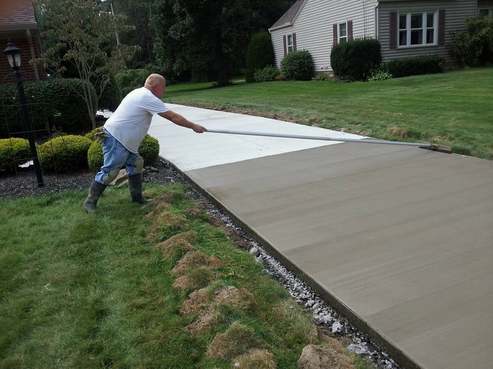 Sealing — Driveway Work in Niles, OH