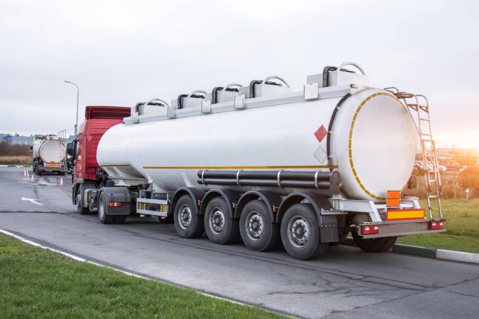Commercio e trasporto di carburante