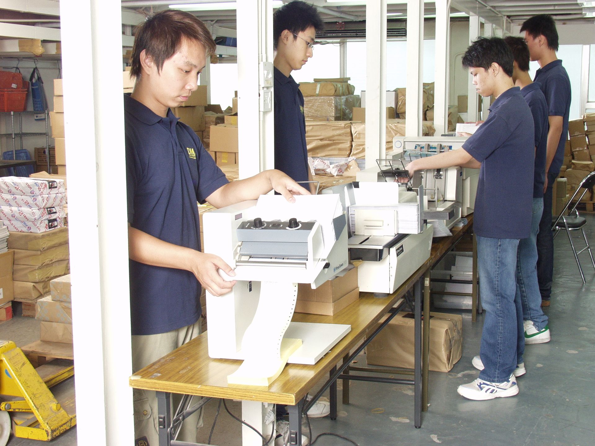 One Stop Shop Lettershop Services: Packaging and Bundling, Post Office Mailers Sorting, Letters Sorting and Inserts Matching, Addresses Labeling, Mailers Chopping and more...