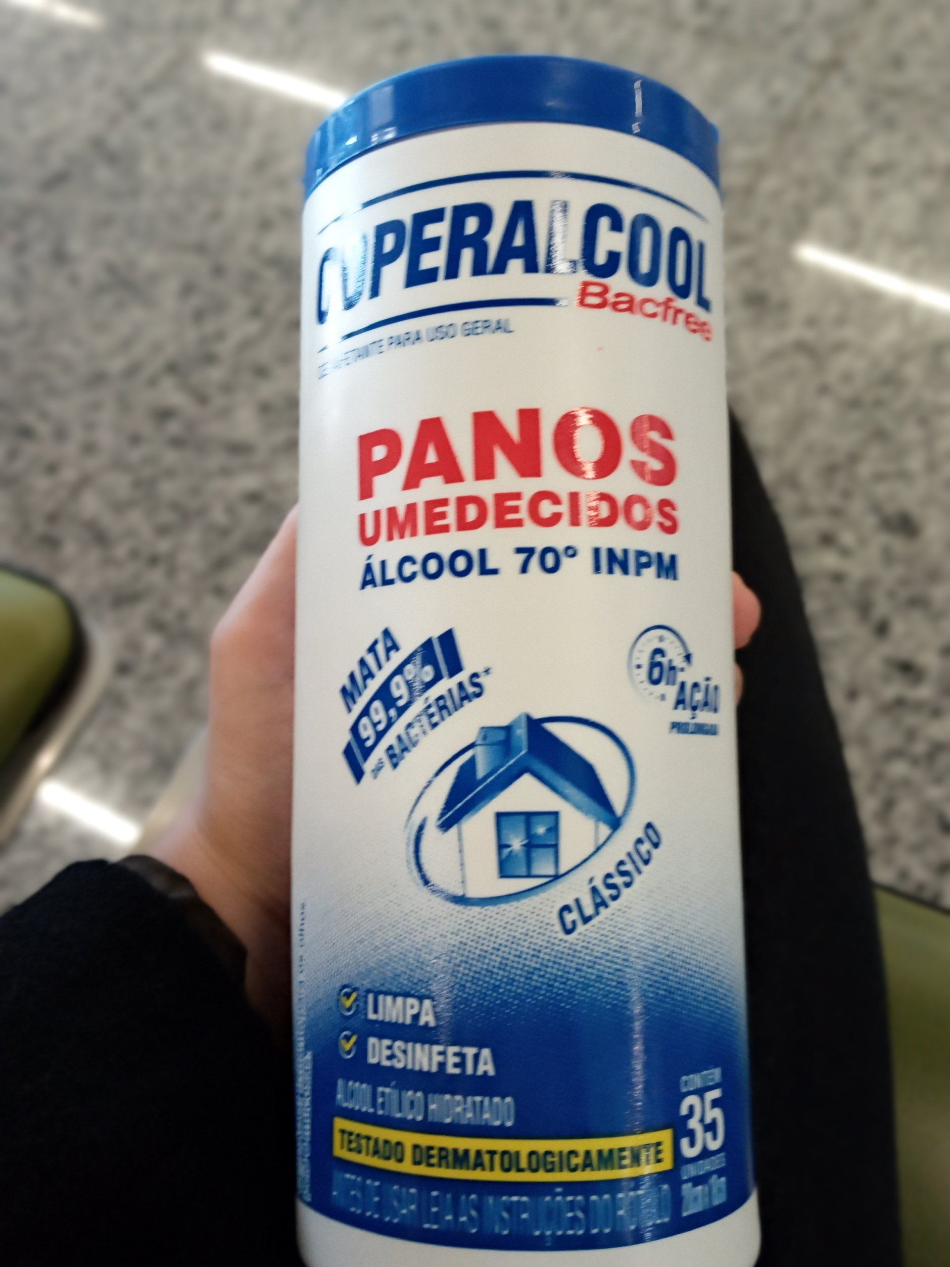 Toallas húmedas con alcohol isopropílico 70%