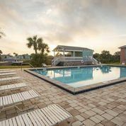 Pool | Gulf Terrace