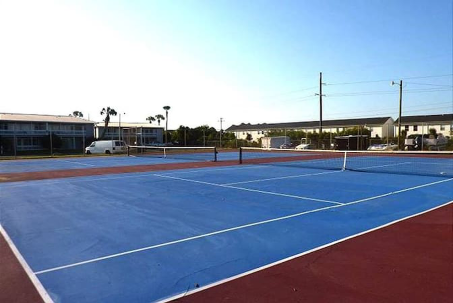tennis courts