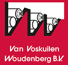 Rood logo met zwart-wit machine-icoon en de tekst 