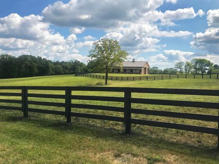 A Long Dark Green Fence — Shelbyville, KY — Shuck Fence Company A Long Dark Green Fence — Shelbyville, KY — Shuck Fence Company