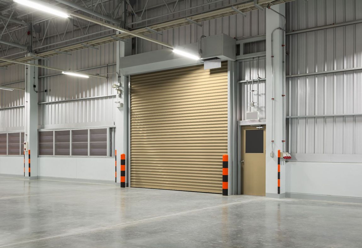 Porte basculanti per ambienti industriali