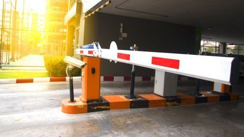 sbarra automatica all'uscita di un parcheggio