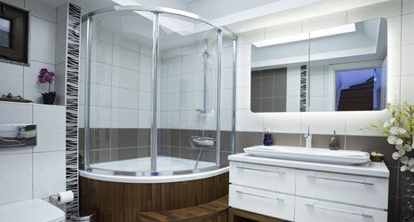 Thermostatic mixer showers