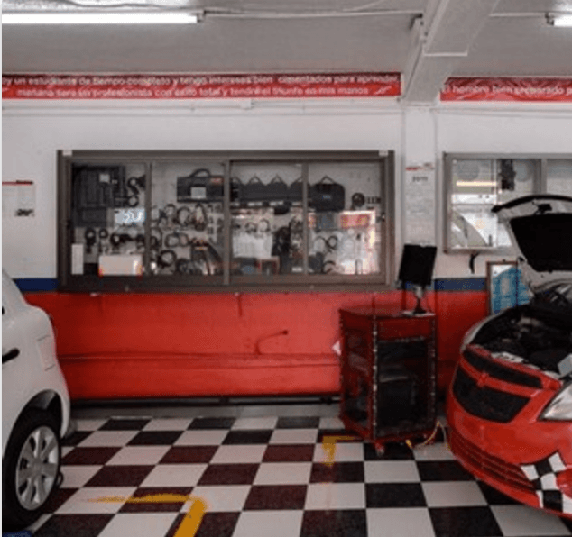 cedva-tecnicos-recorrido-virtual-google-street-view-colegios-datalogyx