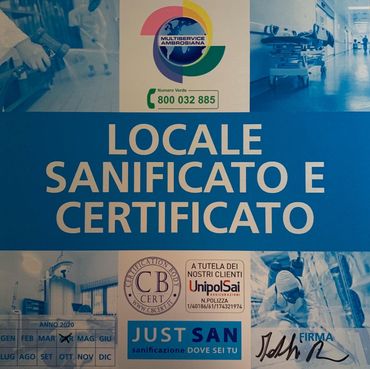 un piano da lavoro in ferro in una stanza