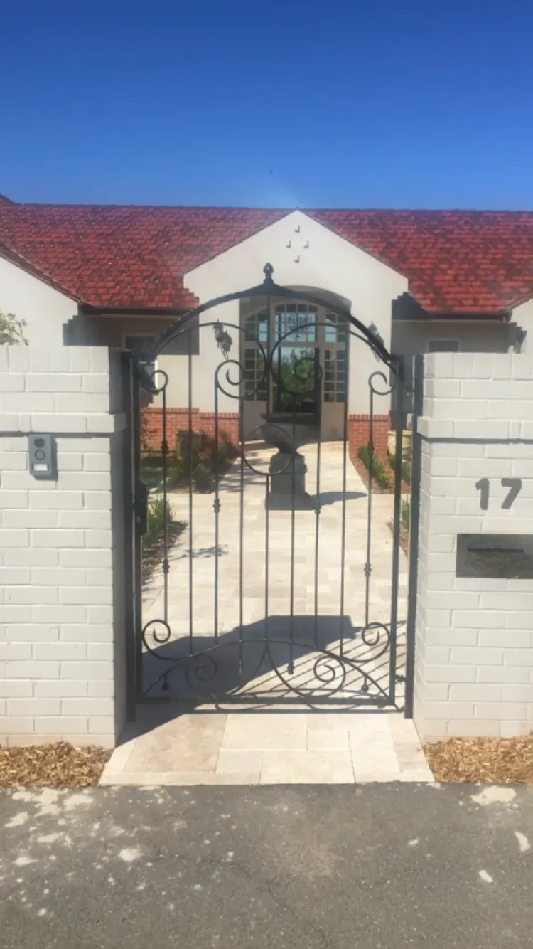 gate 37