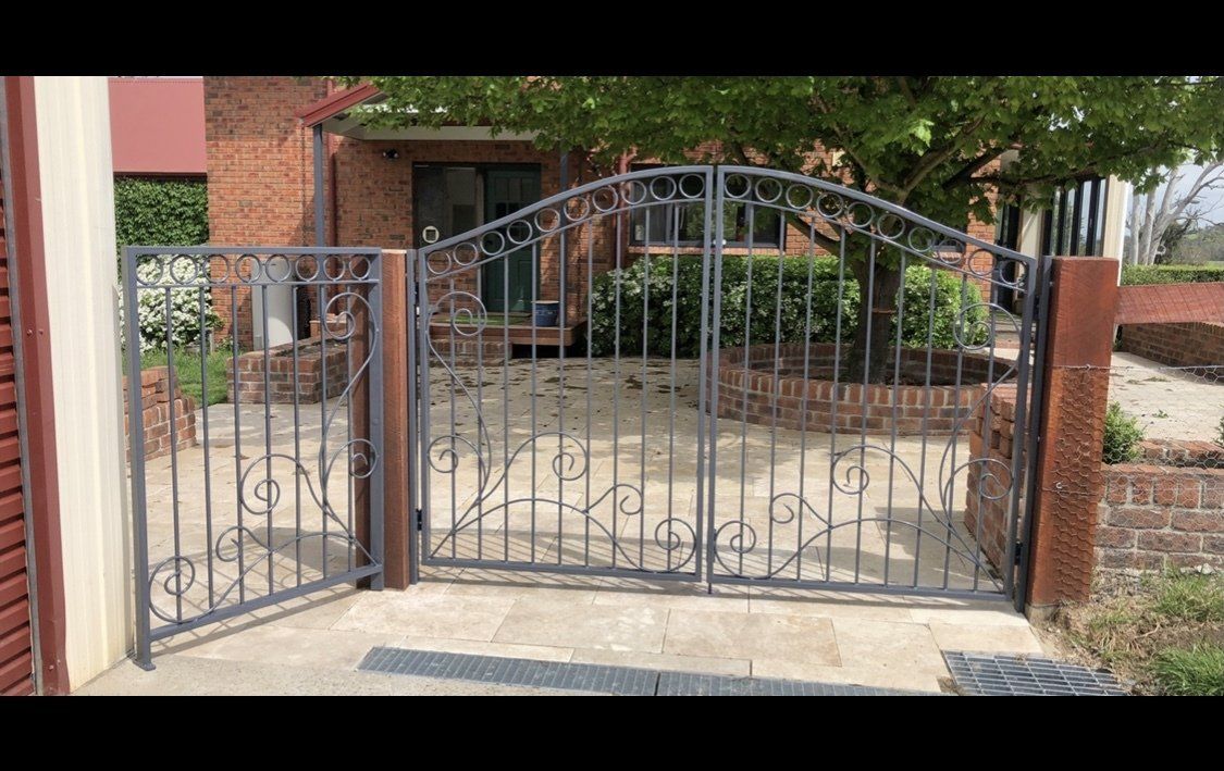 gate 10