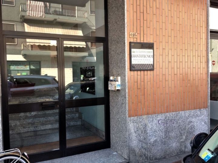 esterno laboratorio odontotecnico