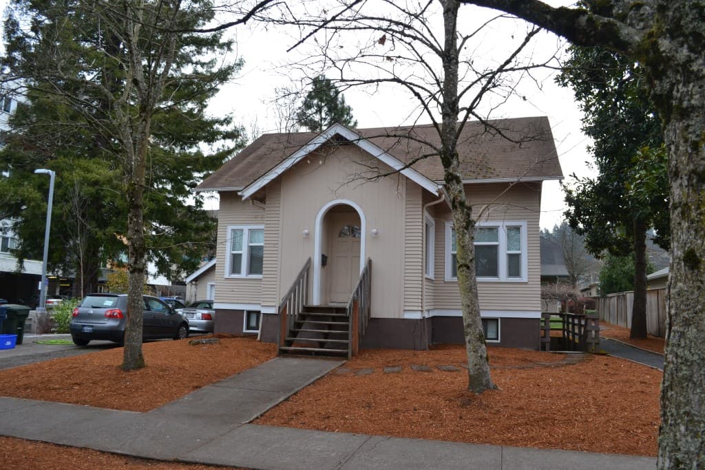 5 bedroom Villard House near the University of Oregon
