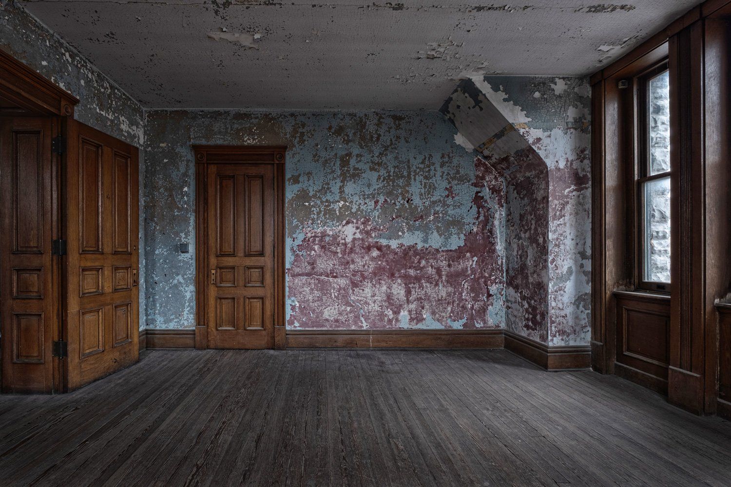 Pink & blue room in Warden's Quarters