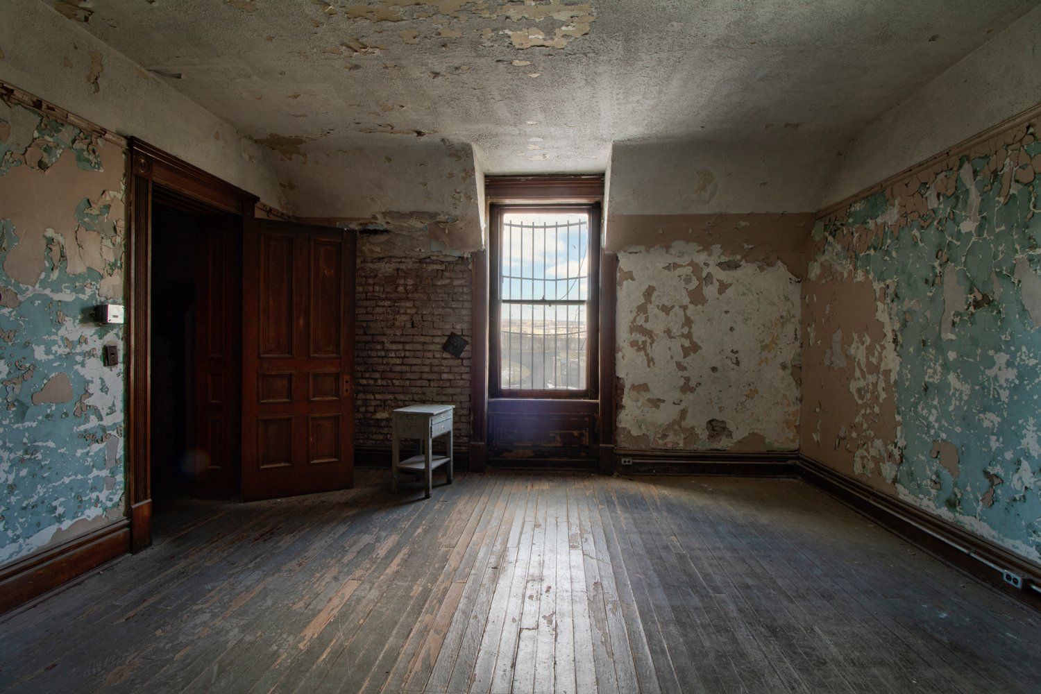 warden room