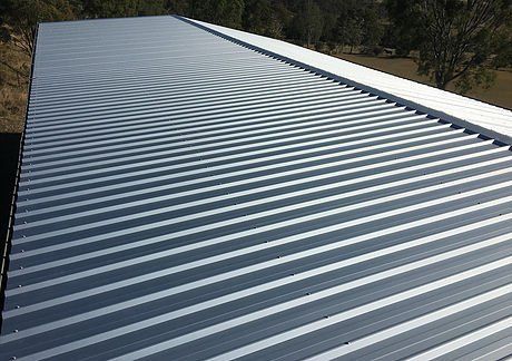 Commercial shed re roof Trimdek Zincalume