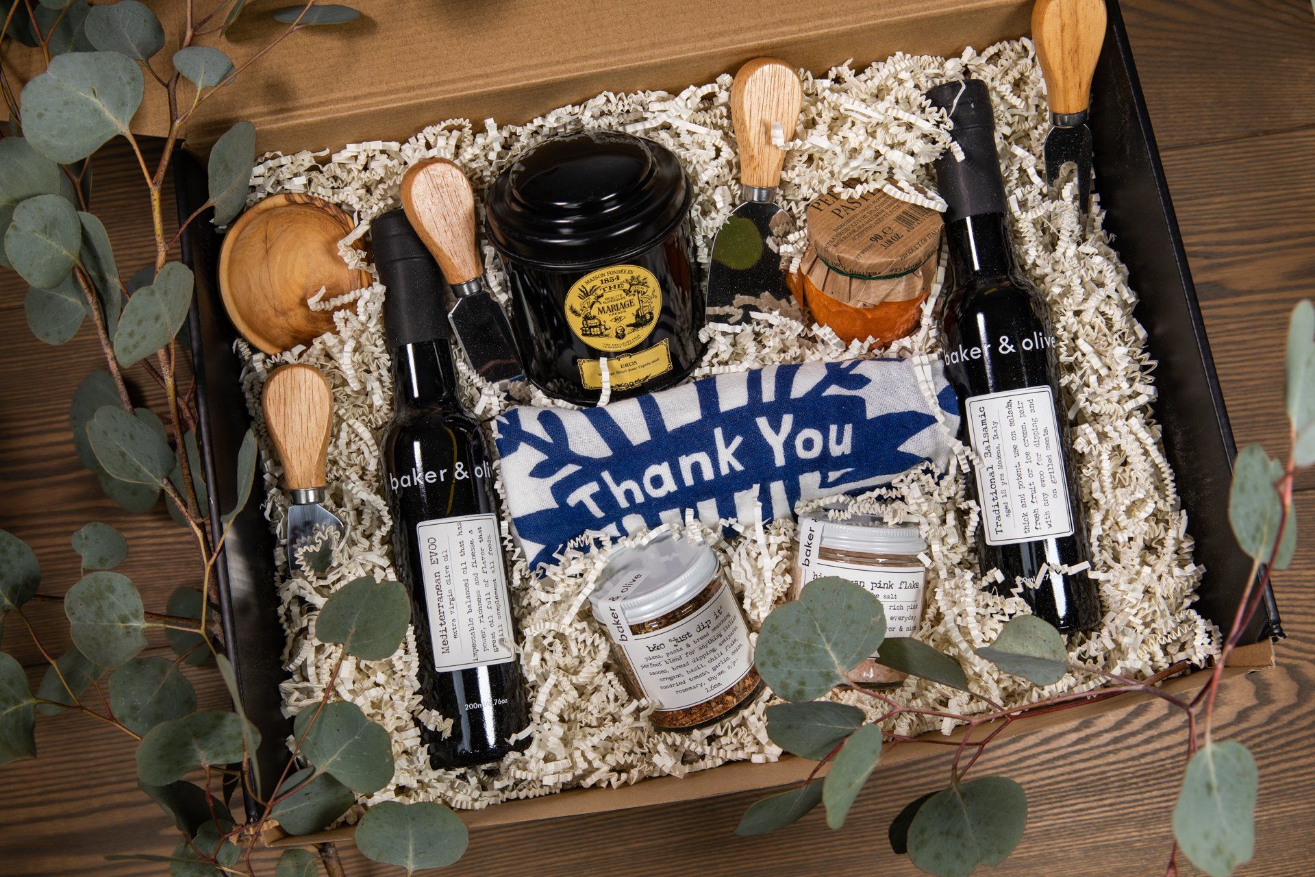 curated corporate gift boxes
