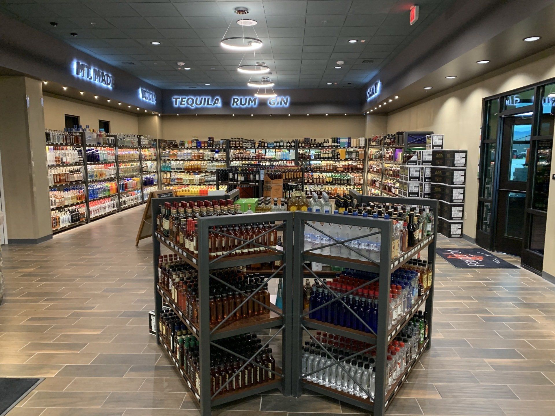 Bozeman 5 Liquor Store interior