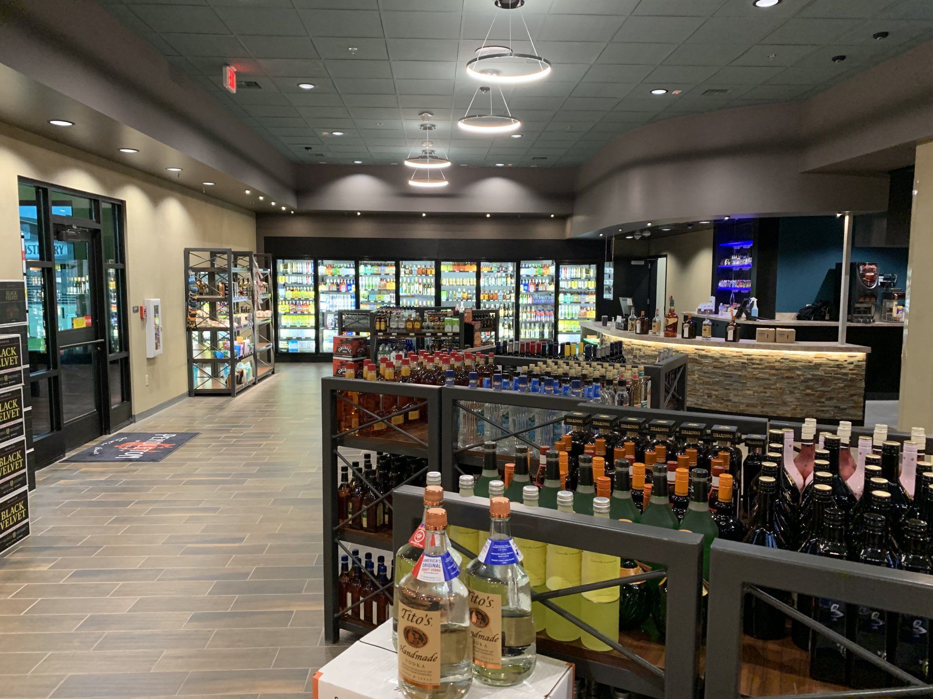 Bozeman 5 Liquor Store exterior