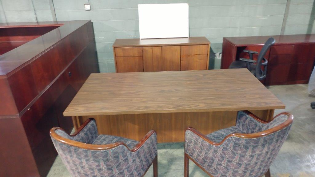 Used Office Desks — Desk with Guest Seating in Fort Wayne, IN