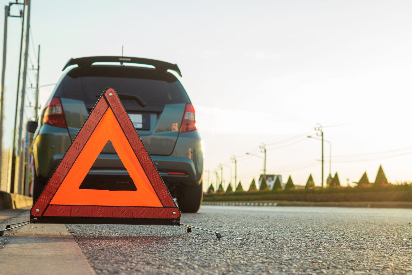 Auto con triangolo