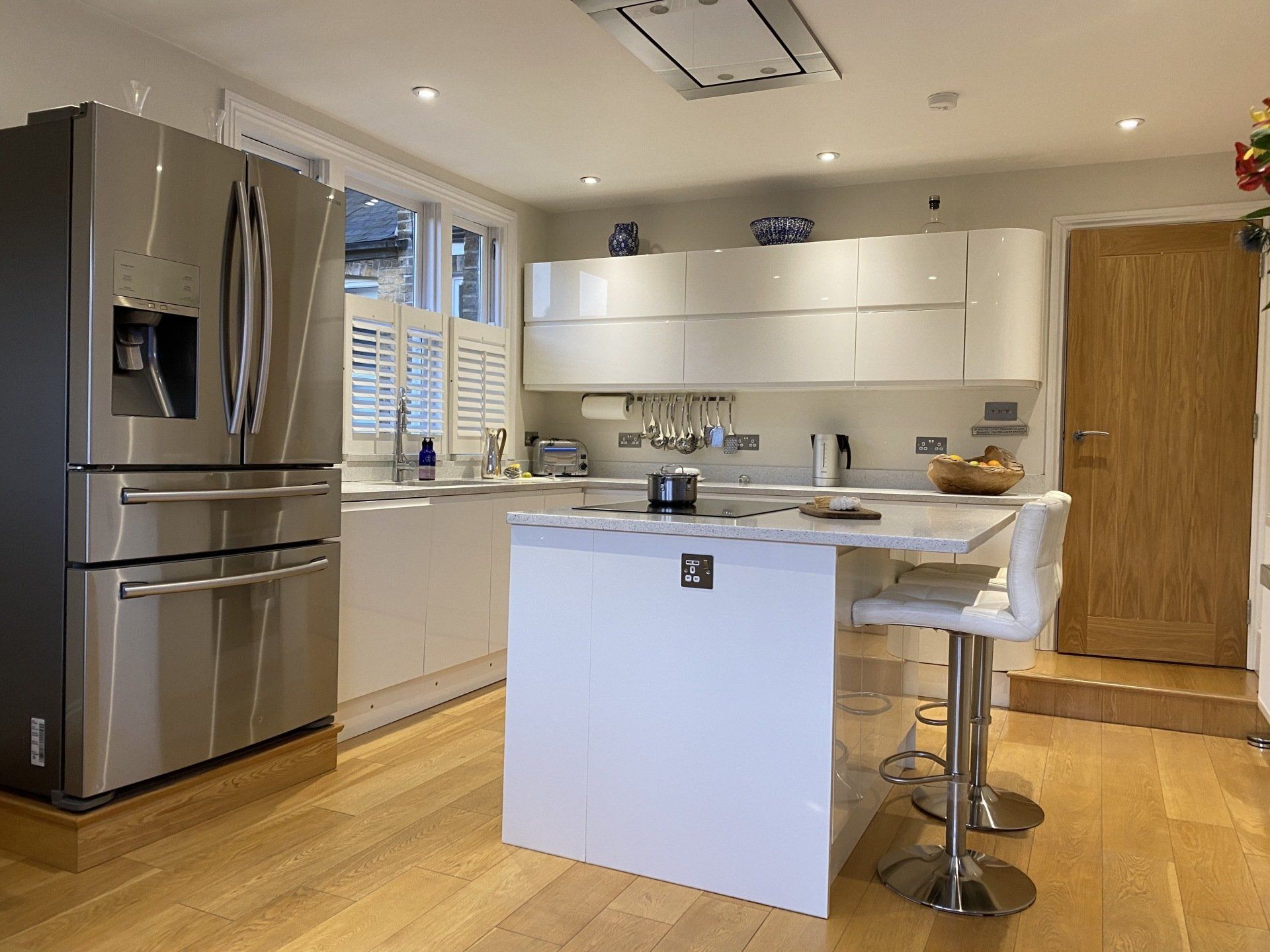 Our Kitchen design team will work with you to maximise the potential of  your new kitchen , ensuring that it delivers what you need in an efficient and working format.  Click on the link to one of our key suppliers to see a selection of the kitchens we recommend.