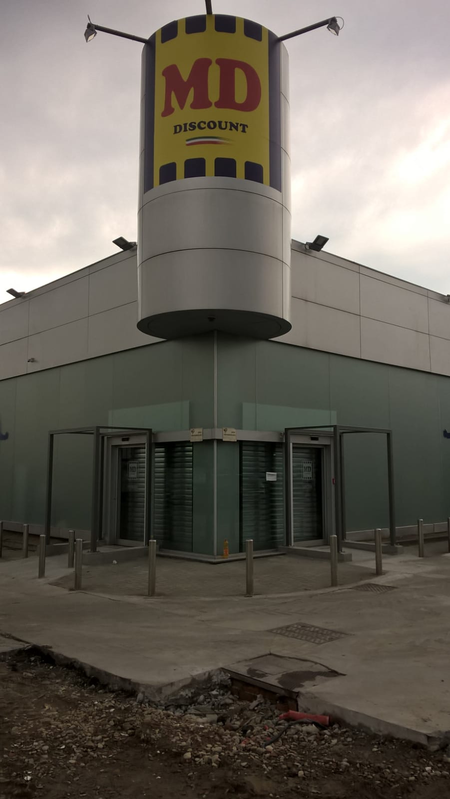 ringhiera cancelli parapetti milano