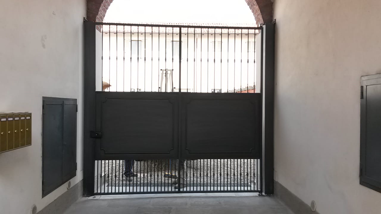 ringhiera cancelli parapetti milano