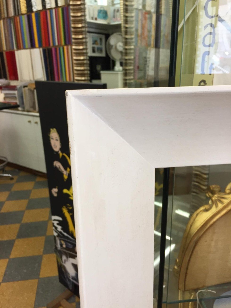 Lavorazioni cornici angolo