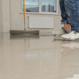 Floor screeding