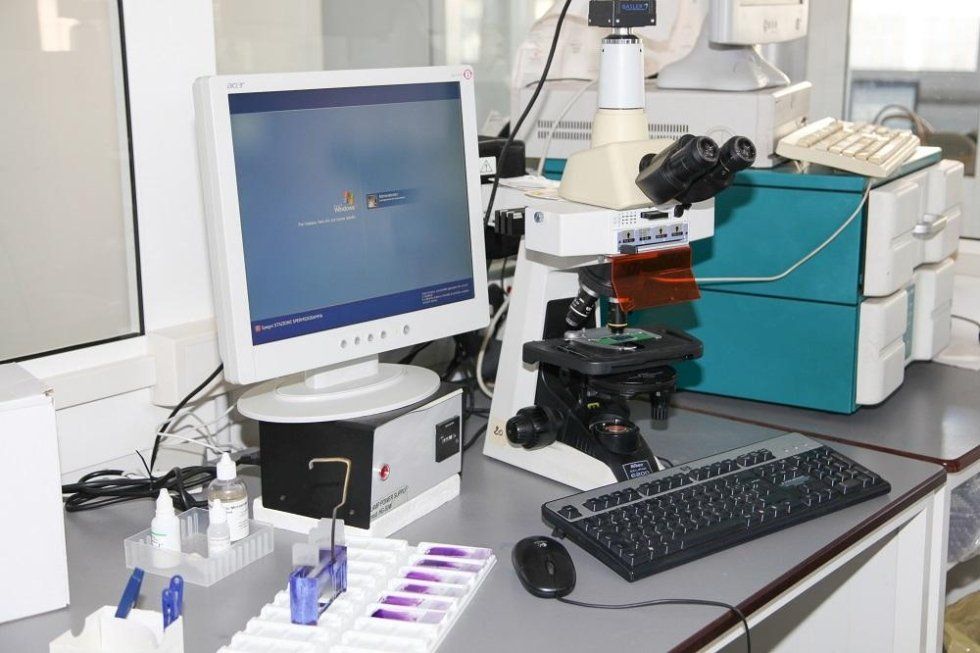 Schermo analisi laboratorio San Luca Diagnostica