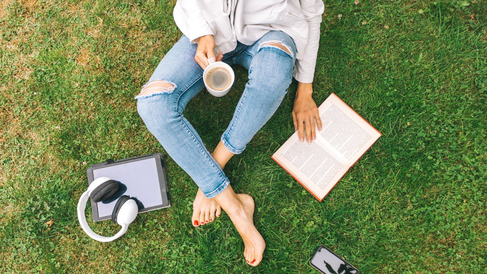 reading on lawn