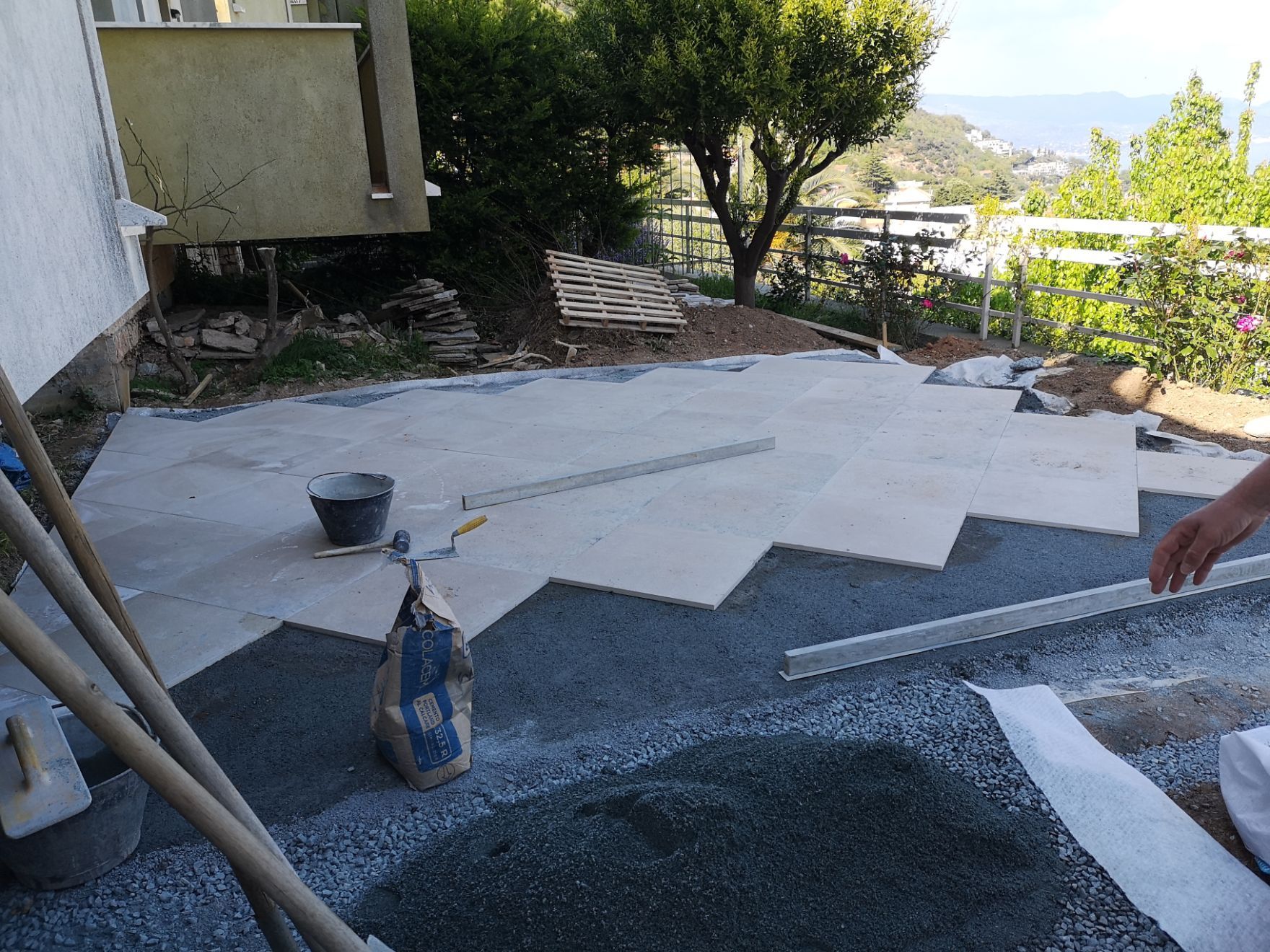 ristrutturazione zona esterna a casa