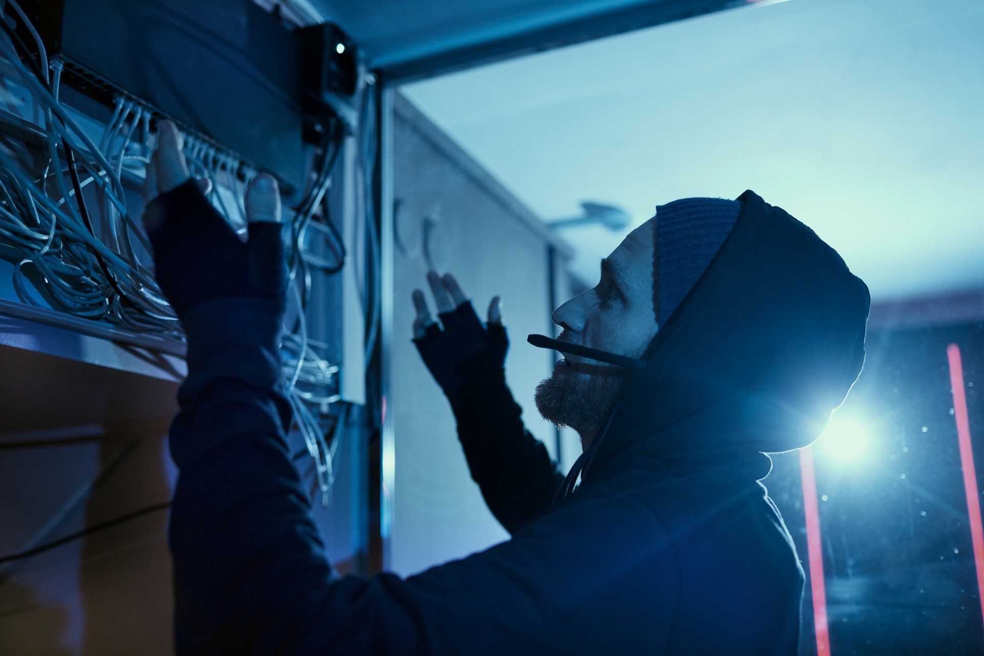 Maintenance Engineer Jobs Hatfield Hertfordshire Ref 13822