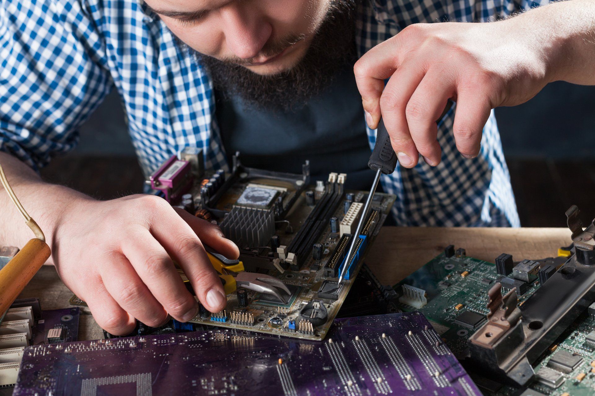Maintenance Jobs in Hertfordshire Ref 13716