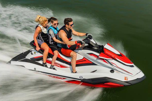 Pontoon boat rentals Crescent Bar