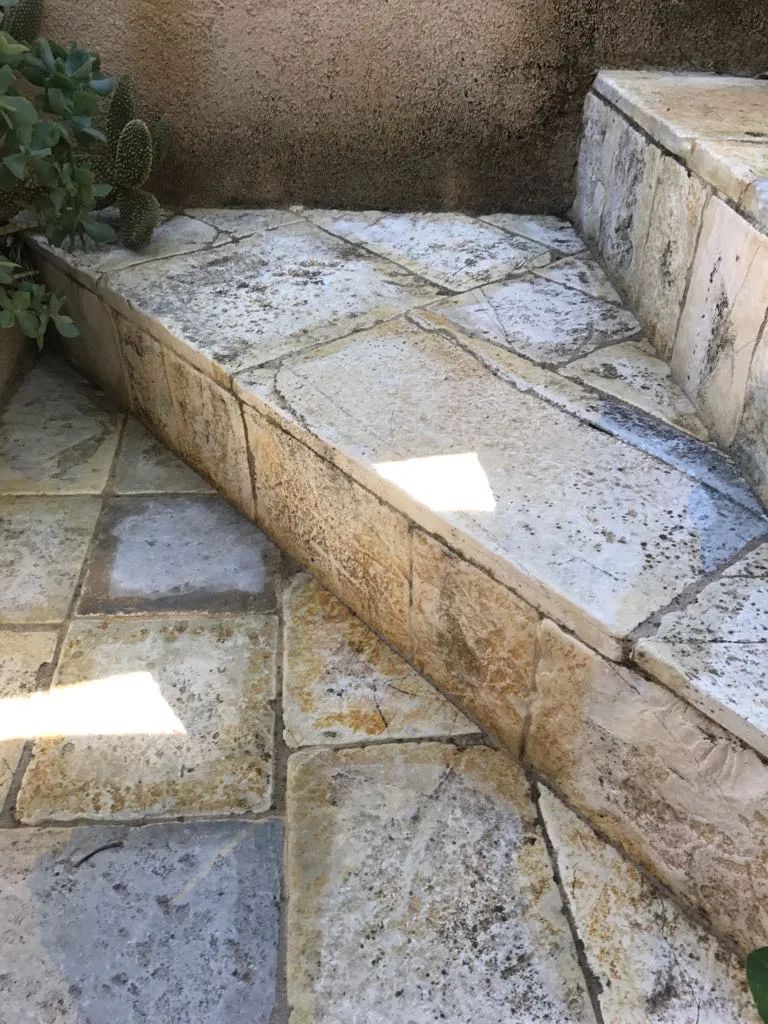 scale in pietra per esterni