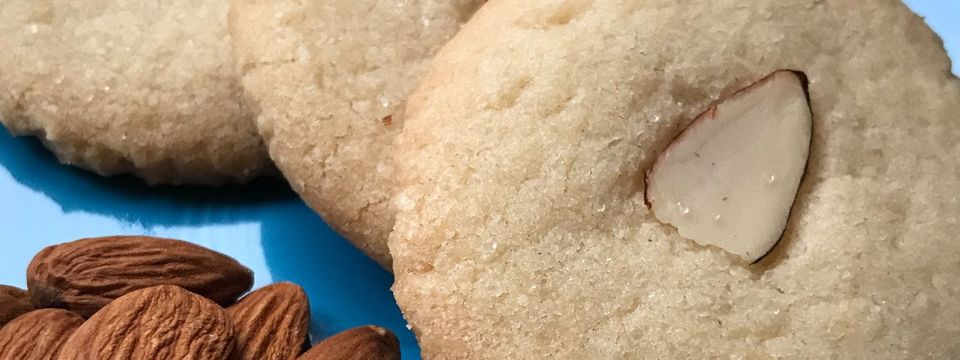 Almond Shortbread Cookies