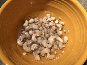 cashews soaking