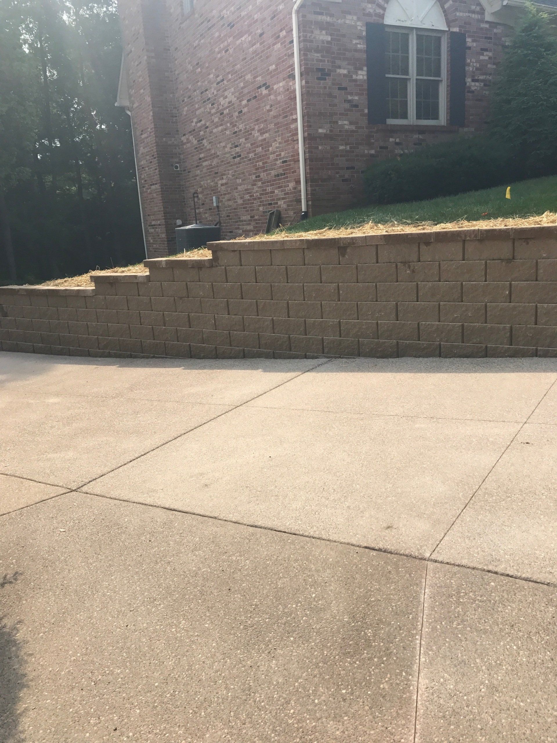Blocks Concrete Walls and Patio | Louisville, KY | S & S Concrete Inc.