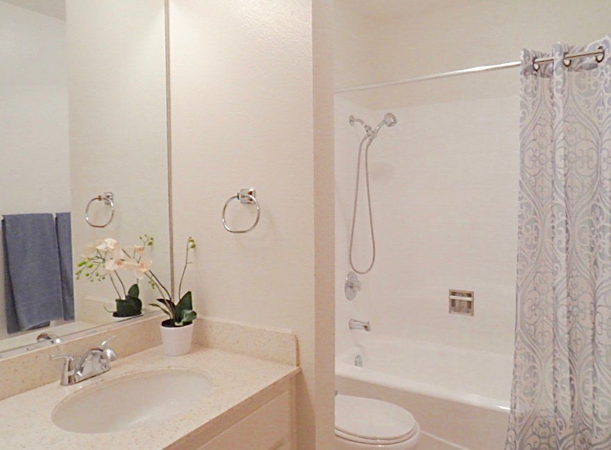 Bathroom | Sierra Vista