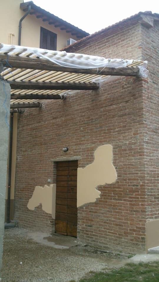 Ristrutturazione cortina