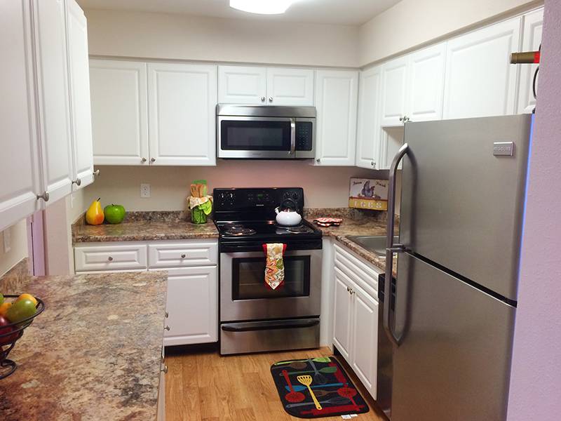 Cadence Crossing Kitchen