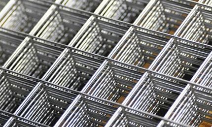 Mesh panel