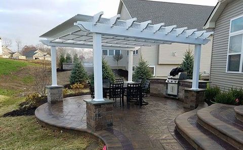 Residential Deck — Deck of Modern Apartment Building in North Royalton, OH Residential Deck — Deck of Modern Apartment Building in North Royalton, OH