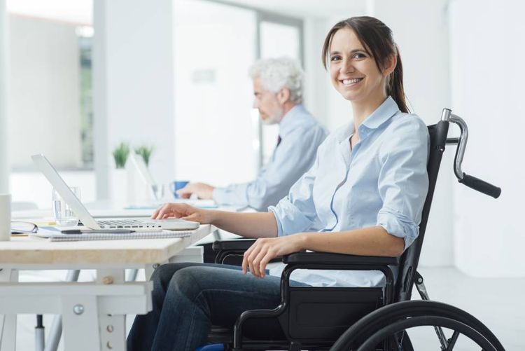 Disabile sorridente