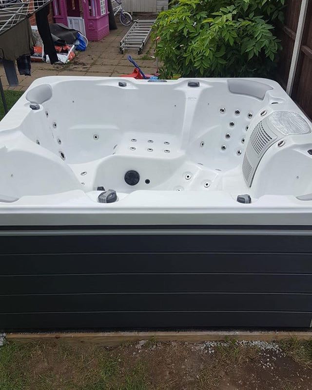 swim spa tub